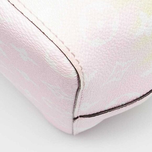 Louis Vuitton Pastel Monogram Giant Canvas Escale NeoNoe Bag - Picture 4 of 12